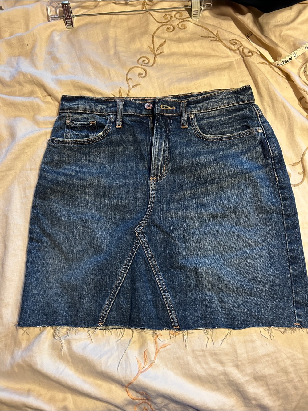 Silver Jeans Dark Blue Raw-Hem Denim Mini Skirt with Front V-Slit